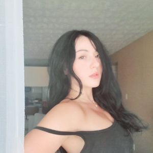 Meet your Posher, Camille